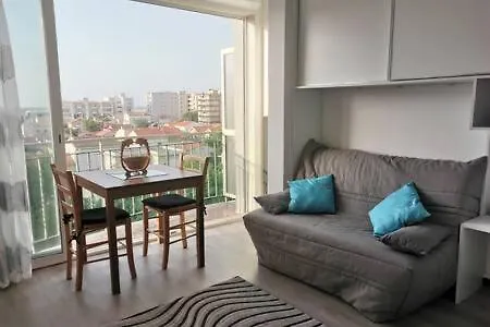 Apartment Eden
